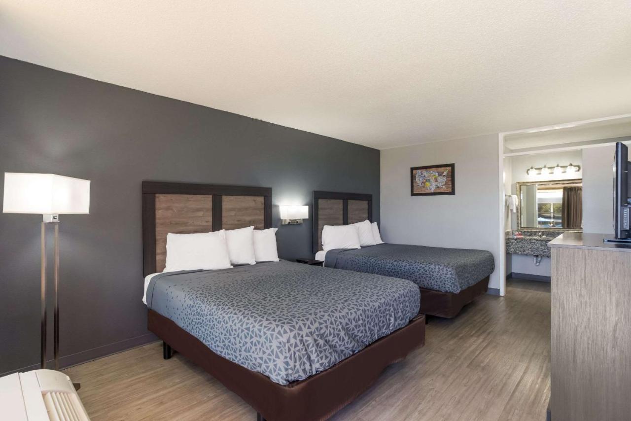 Econo Lodge Кейв-Сити Экстерьер фото